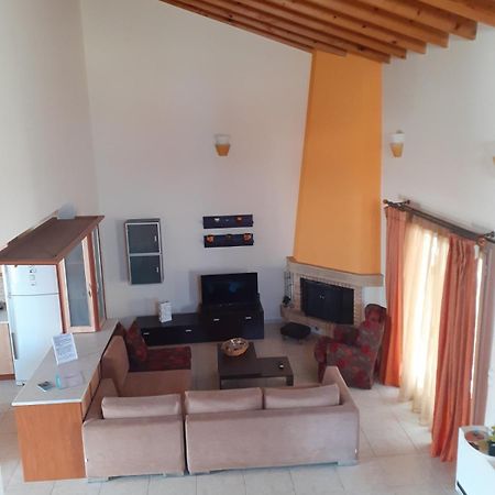 Castelo Chalet Chios Exterior photo